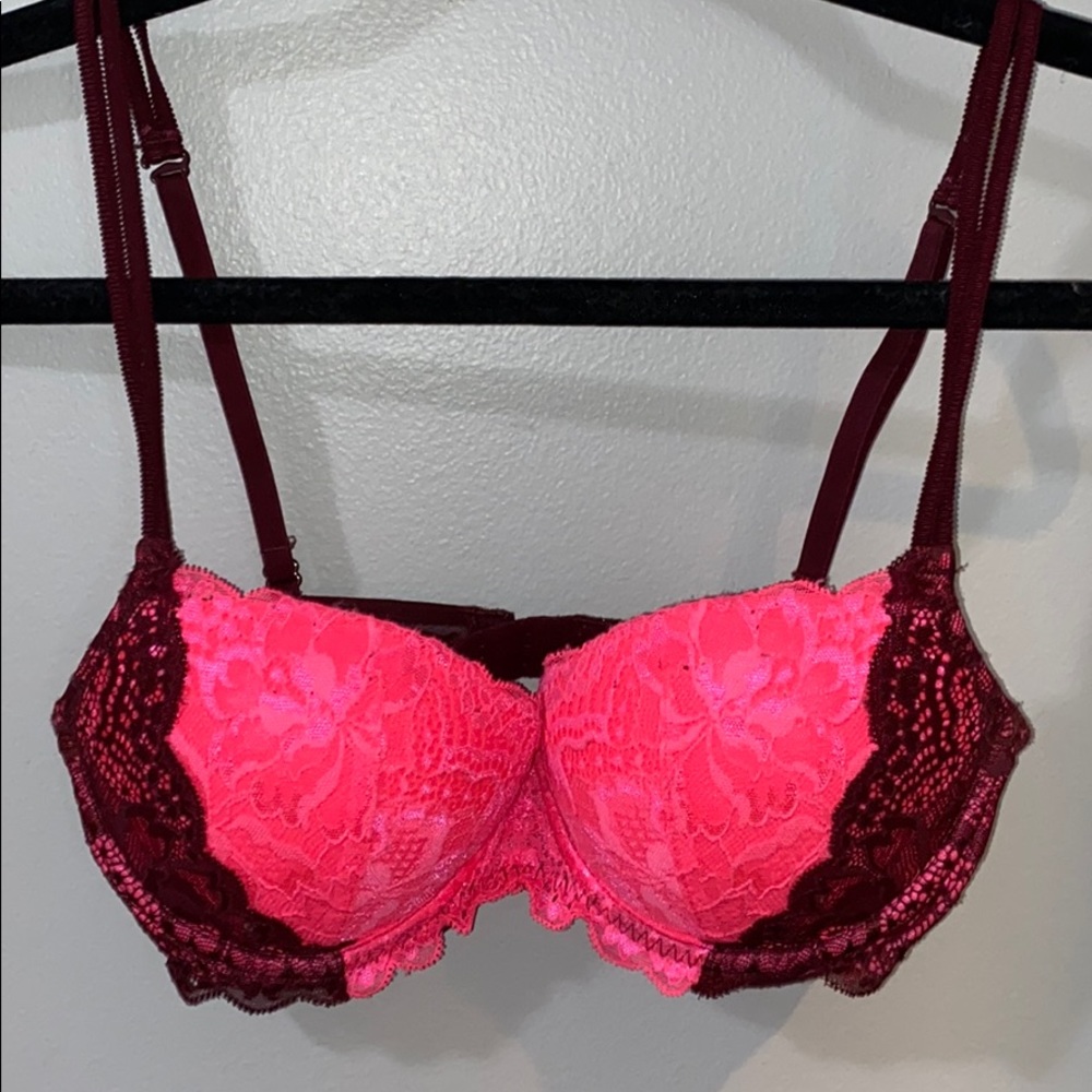 Victoria’s Secret PINK Bra